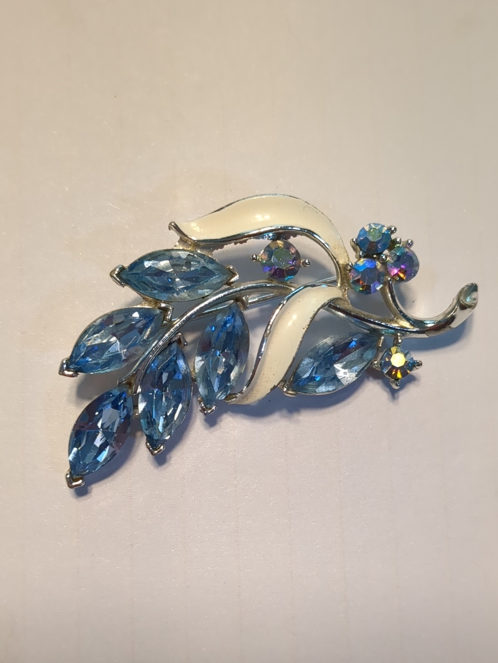 Lisner Floral Spray Brooch